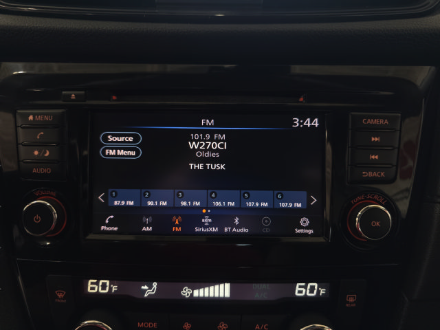 Used 2019 Nissan Rogue SV AWD/4WD image 19