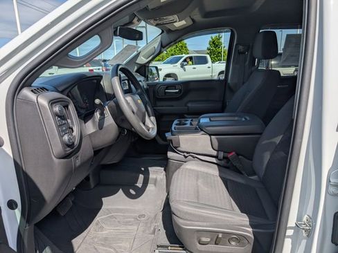 Used 2022 Chevrolet Silverado 1500 Custom AWD/4WD image 11