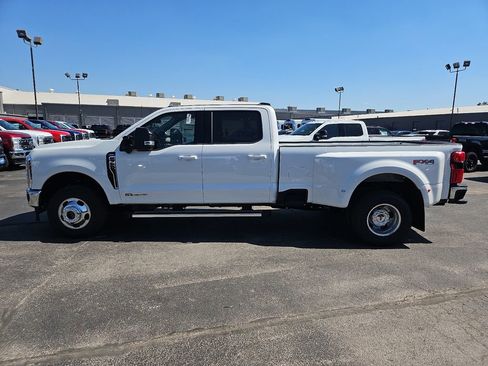 New 2026 Ford F350 Lariat w/ FX4 Off-Road Package image 7