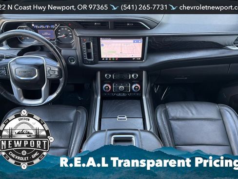 Used 2021 GMC Yukon Denali w/ Denali Premium Package image 13