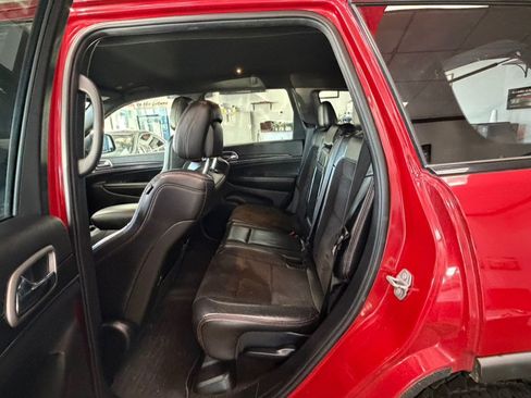 Used 2018 Jeep Grand Cherokee Trailhawk AWD/4WD image 24