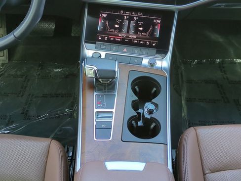 Used 2023 Audi A6 Premium Plus w/ Premium Plus Package AWD/4WD image 17