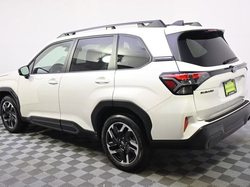 Used 2025 Subaru Forester Limited w/ Popular Package #1 AWD/4WD image 3