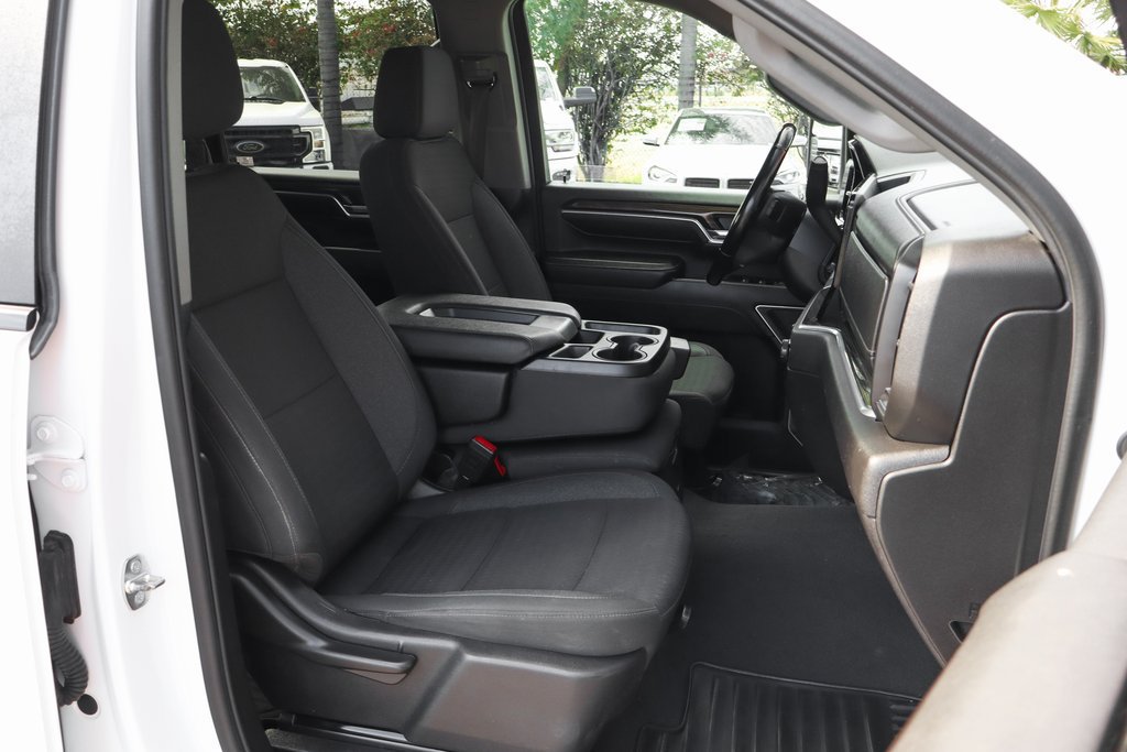 Used 2024 Chevrolet Silverado 2500 LT AWD/4WD image 42