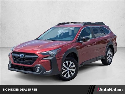 Used 2025 Subaru Outback Premium AWD/4WD image 1
