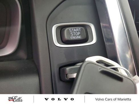 Used 2017 Volvo XC60 T5 Inscription FWD image 32