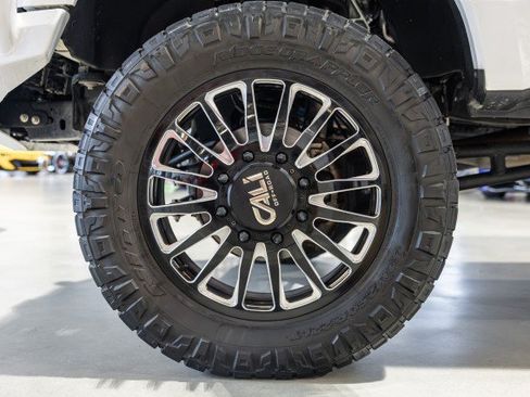 Used 2023 Ford F350 King Ranch w/ Chrome Package AWD/4WD image 28