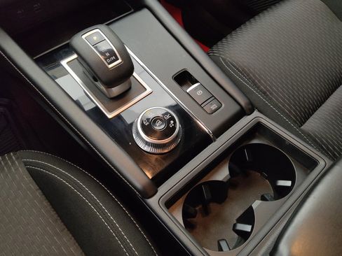 Used 2022 Mitsubishi Outlander ES FWD image 26