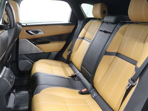 Used 2020 Land Rover Range Rover Velar R-Dynamic HSE image 11