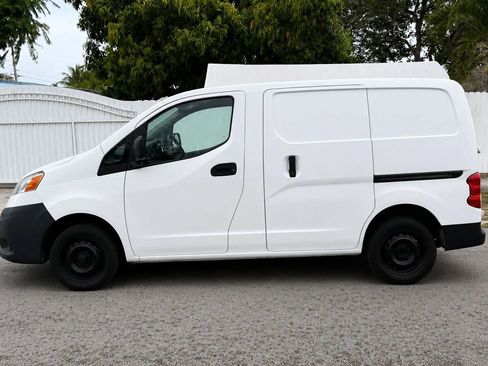 Used 2019 Nissan NV200 S FWD image 3