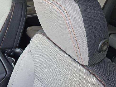 New 2027 Chevrolet Traverse LT w/ Midnight/Sport Edition FWD image 16