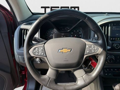 Used 2021 Chevrolet Colorado Z71 w/ Safety Package AWD/4WD image 16