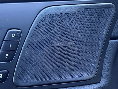 Used 2022 Volvo XC60 B6 Inscription w/ Advanced Package image 24