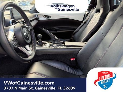 Used 2019 MAZDA MX-5 Miata RF Grand Touring image 9