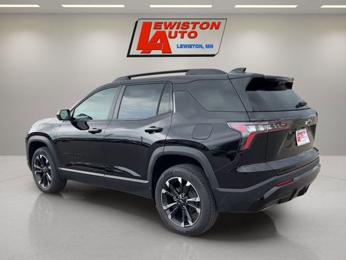 New 2026 Chevrolet Equinox RS w/ Convenience Package III AWD/4WD image 3