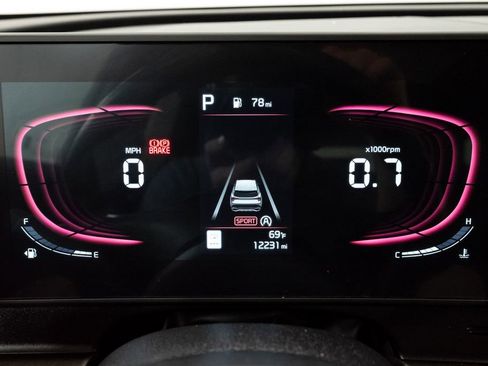Used 2025 Kia Sportage X-Line w/ Premium Package AWD/4WD image 14