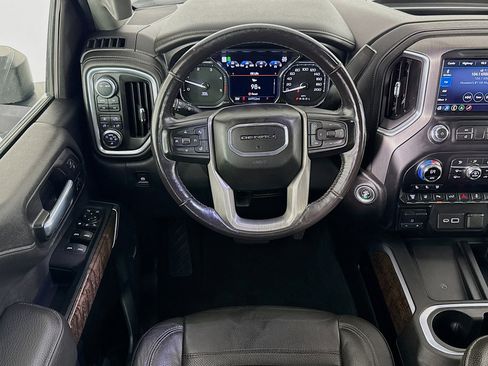 Used 2021 GMC Sierra 2500 Denali w/ Denali Ultimate Package image 16
