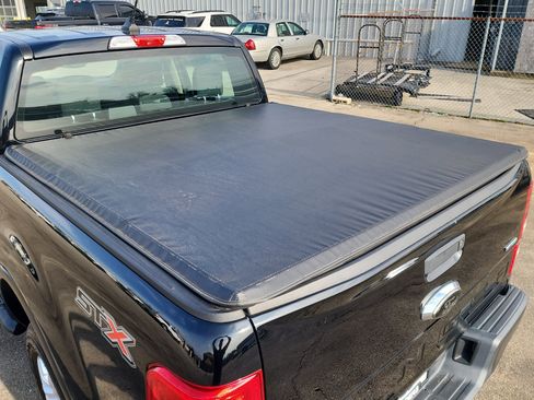 Used 2019 Ford Ranger XL w/ Equipment Group 101A Mid image 14