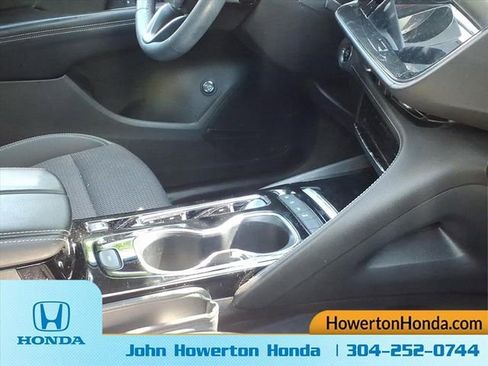 Used 2022 Buick Envision Preferred AWD/4WD image 11