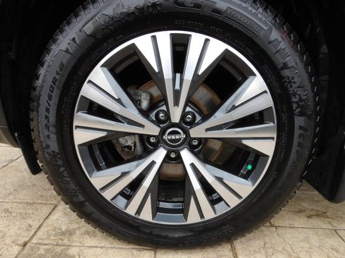 Certified 2023 Nissan Rogue SV w/ SV Premium B Package image 14