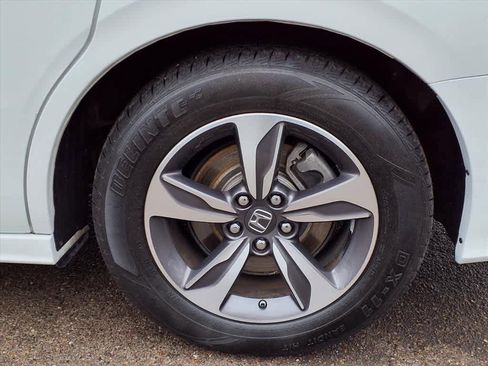 Used 2020 Honda Odyssey Touring image 8