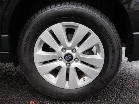 Used 2018 Subaru Outback 2.5i Premium AWD/4WD image 43