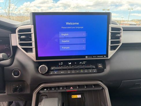 Used 2024 Toyota Tundra Limited image 14