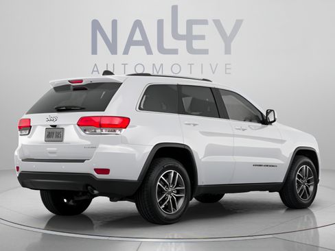 Used 2019 Jeep Grand Cherokee Laredo w/ Laredo X Package RWD image 3