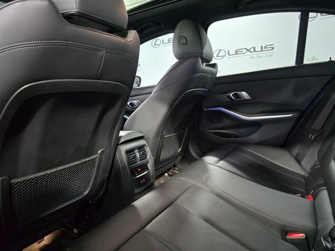 Used 2022 BMW 330i Sedan w/ Premium Package 2 image 26