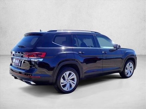 Used 2022 Volkswagen Atlas SE AWD/4WD image 4