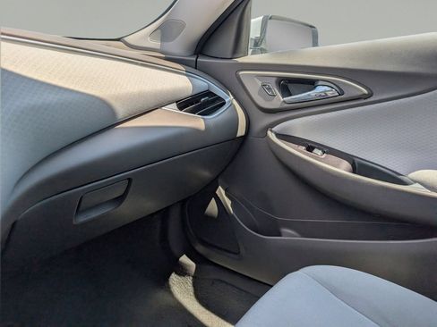 Used 2022 Chevrolet Malibu LT FWD image 29