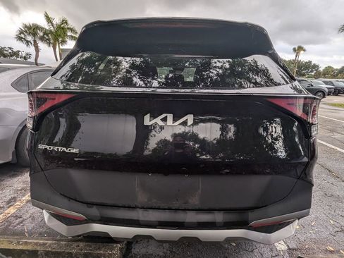Used 2023 Kia Sportage EX FWD image 14