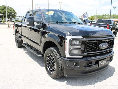 Used 2024 Ford F250 Lariat w/ Lariat Ultimate Package AWD/4WD image 14