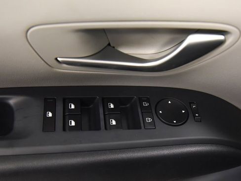 Used 2025 Hyundai Tucson SEL FWD image 18
