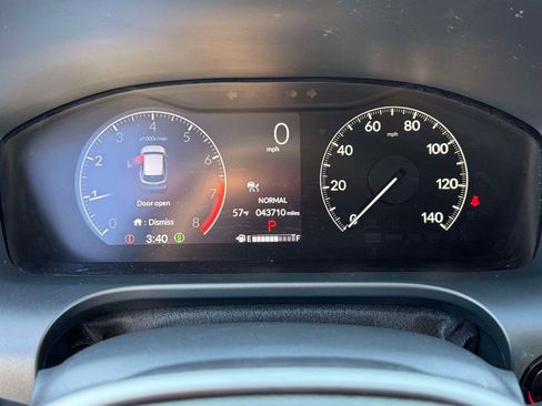 Used 2024 Honda HR-V LX image 23