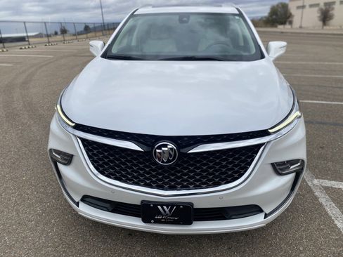 Used 2022 Buick Enclave Avenir w/ Avenir Technology Package image 2