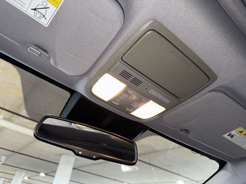 Used 2018 Honda CR-V Touring image 30