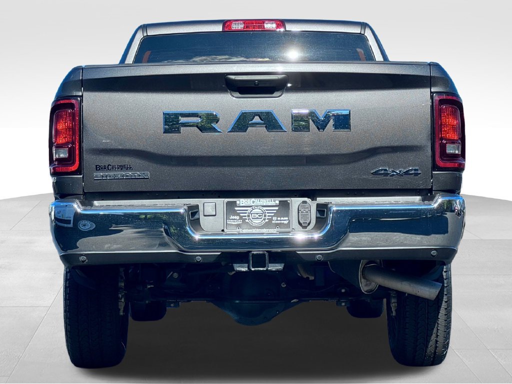 Used 2025 RAM 2500 Big Horn AWD/4WD image 6