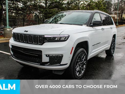 Used 2024 Jeep Grand Cherokee L Summit w/ Advanced Protech Group IV AWD/4WD image 3