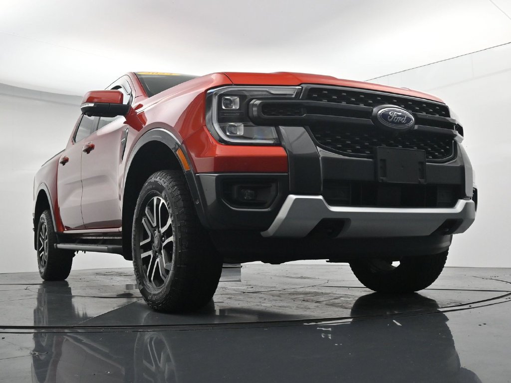 Used 2024 Ford Ranger Lariat w/ Advanced Towing Package AWD/4WD image 28