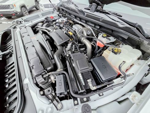 Used 2022 GMC Sierra 3500 AT4 w/ AT4 Preferred Package image 48