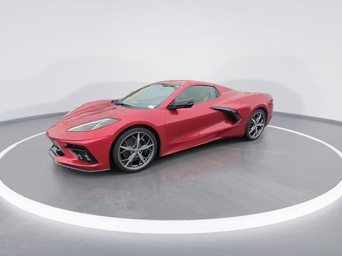 Used 2021 Chevrolet Corvette Stingray Premium Conv w/ Z51 Performance Package RWD image 4