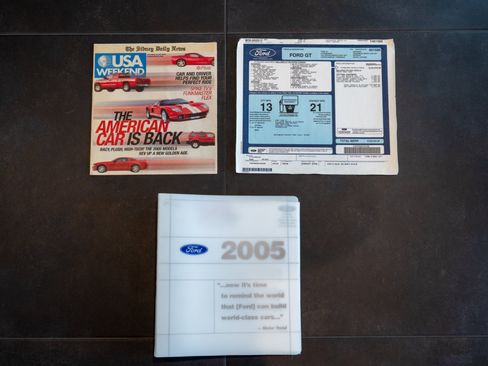Used 2005 Ford GT RWD image 75