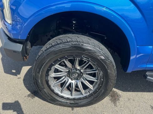 Used 2016 Ford F150 XLT w/ Equipment Group 302A Luxury AWD/4WD image 18