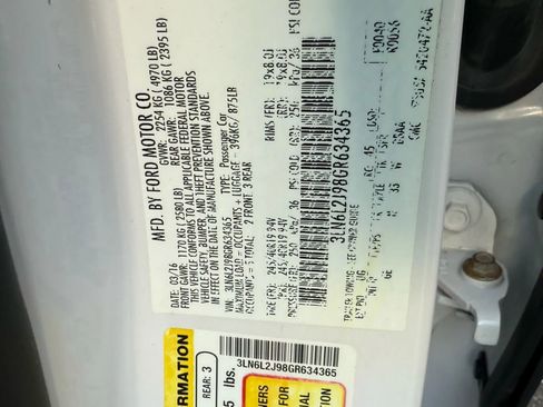 Used 2016 Lincoln MKZ Sedan 4D w/ Equipment Group 300A Reserve image 33