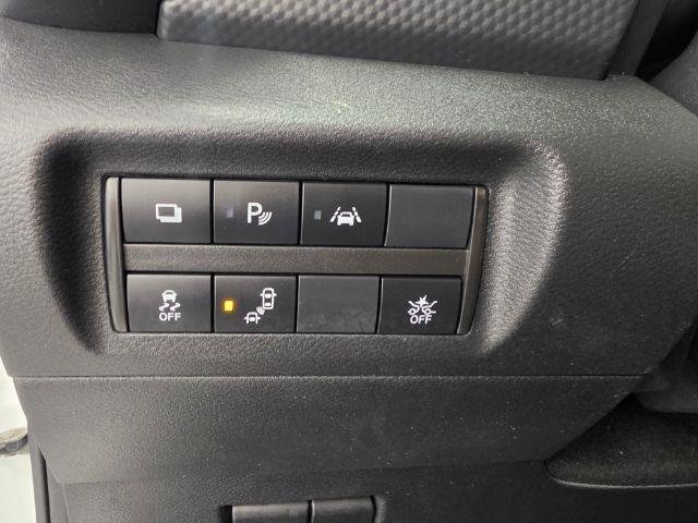 Used 2023 Nissan Kicks S FWD image 20