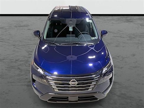 Used 2026 Nissan Rogue SV w/ Cold Weather Package AWD/4WD image 6
