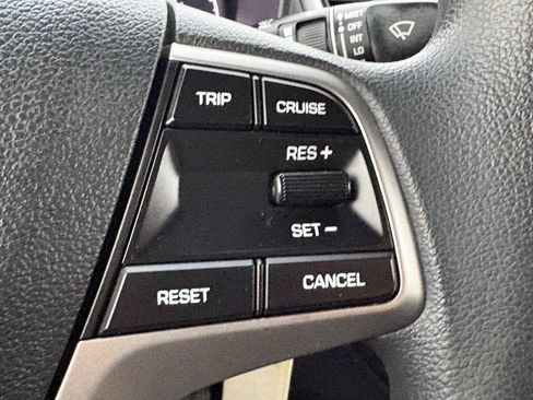 Used 2021 Hyundai Accent SE FWD image 5