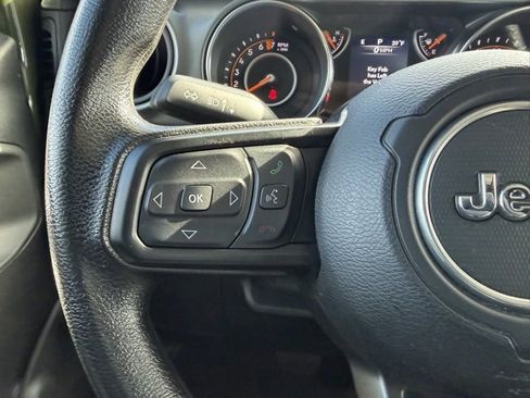 Used 2021 Jeep Wrangler Unlimited Sport image 14