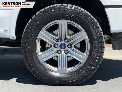 Used 2018 Ford F150 Lariat w/ Equipment Group 502A Luxury AWD/4WD image 11